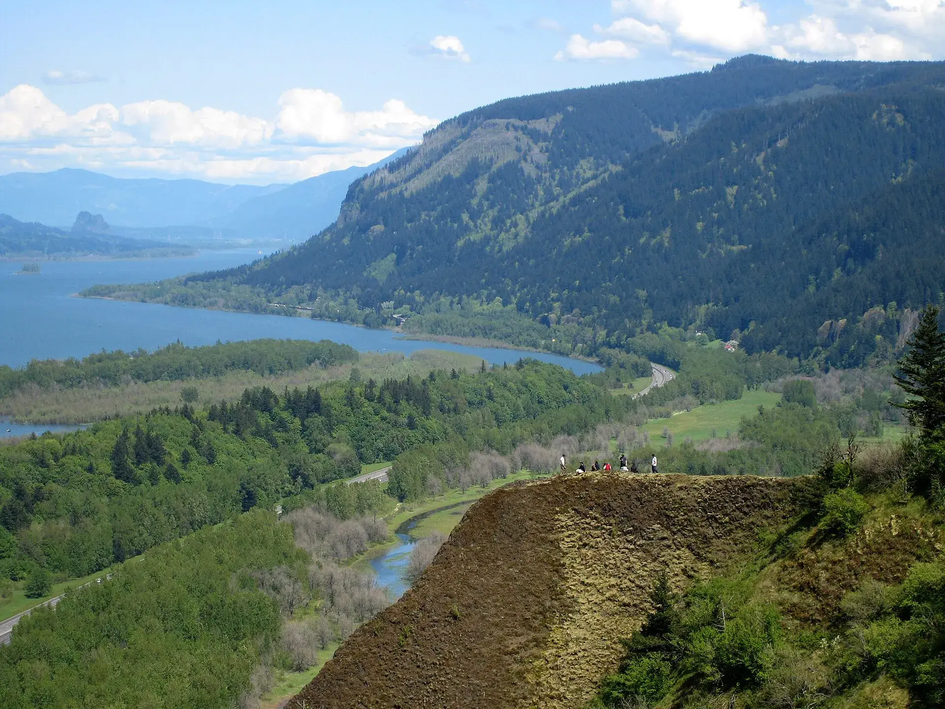 The Columbia River Gorge seen from Crown Point, Oregon